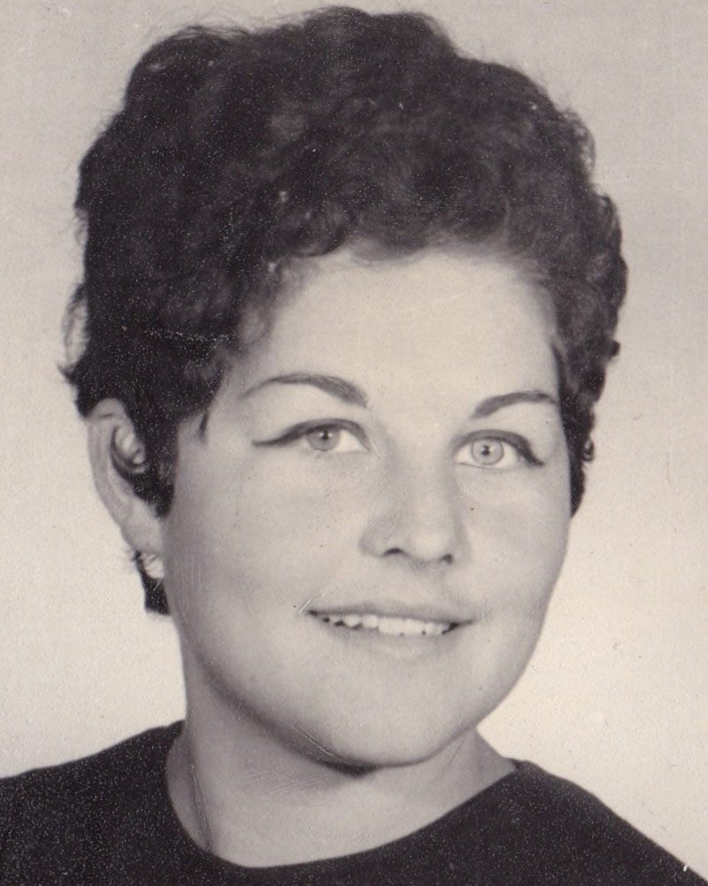 Dr. Bakonya Mária